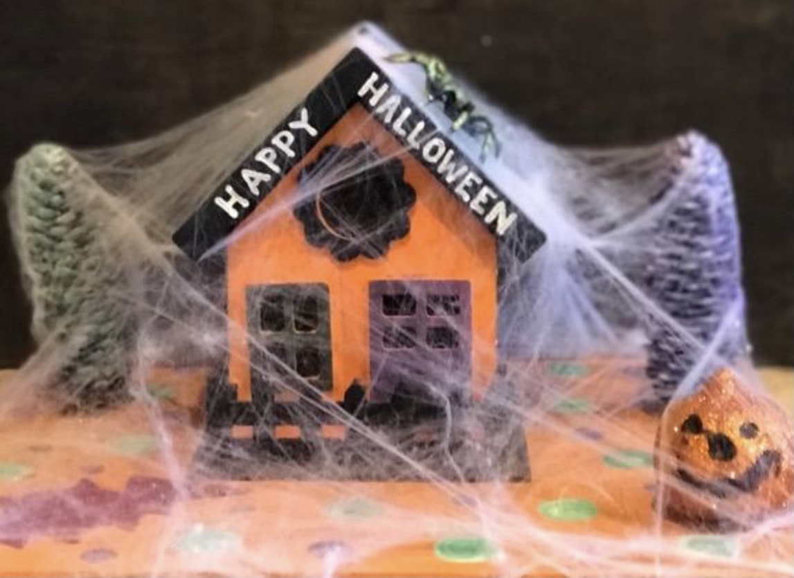 4:00 - 5:15pm Kid's (K - 8) After School Spooky Halloween Houses Session